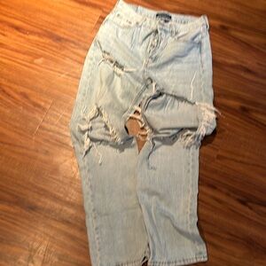 Aeropostale ripped denim jeans 90’s style